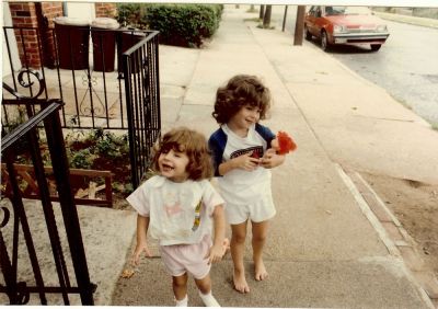 1Mareen and tara smiling
